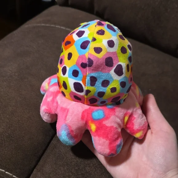 Reversible Plush Octopus Toy - Multicolor - Picture 3 of 5